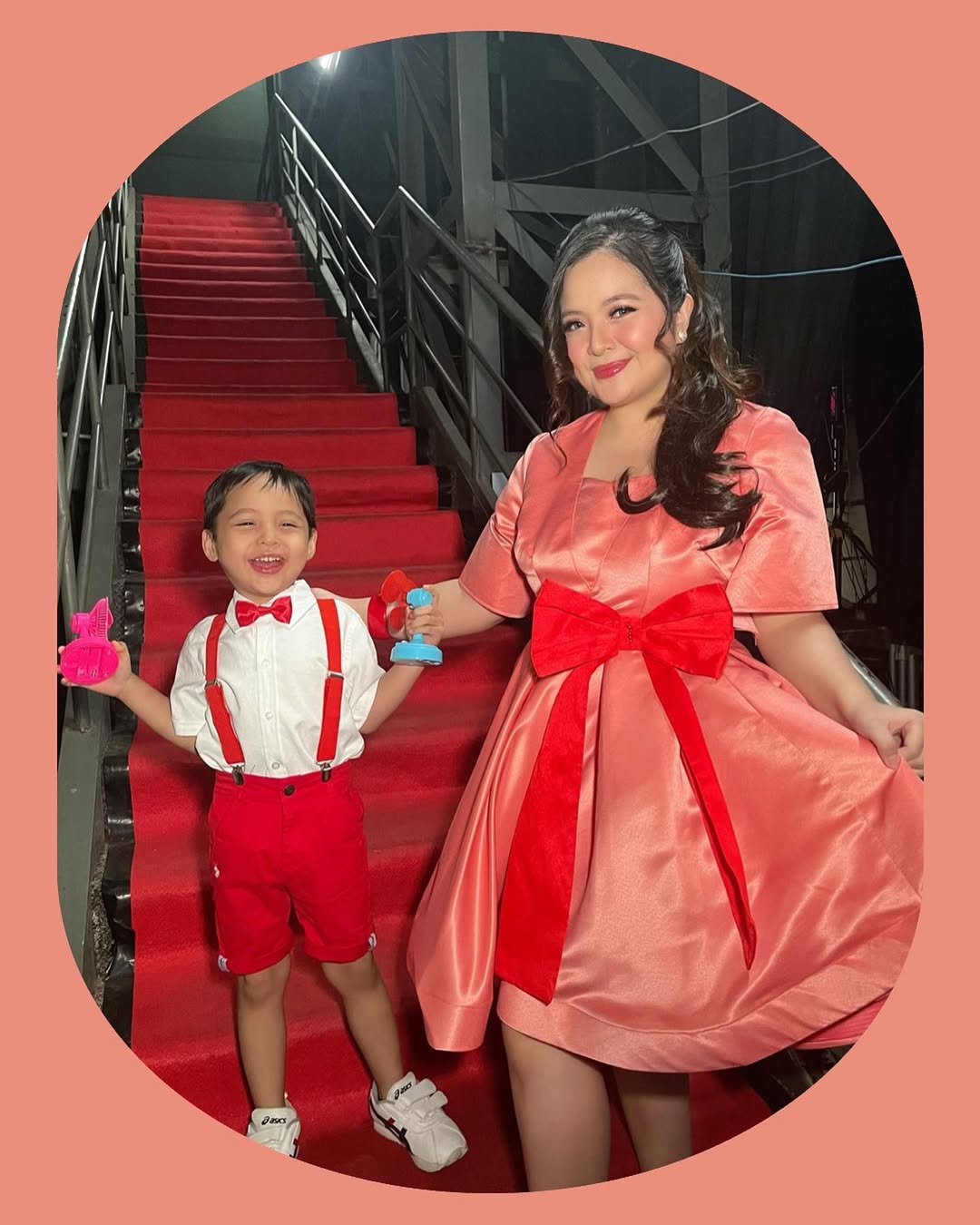 Anak Tasya Kamila Koleksi 100 Kipas, Tak Ada yang Sama!