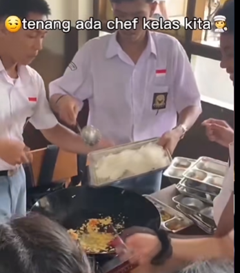 Viral! Siswa SMA Ubah Nasi MBG Jadi Nasi Goreng, Admin Gerindra Pasrah: Biarin Dah, daripada Tawuran