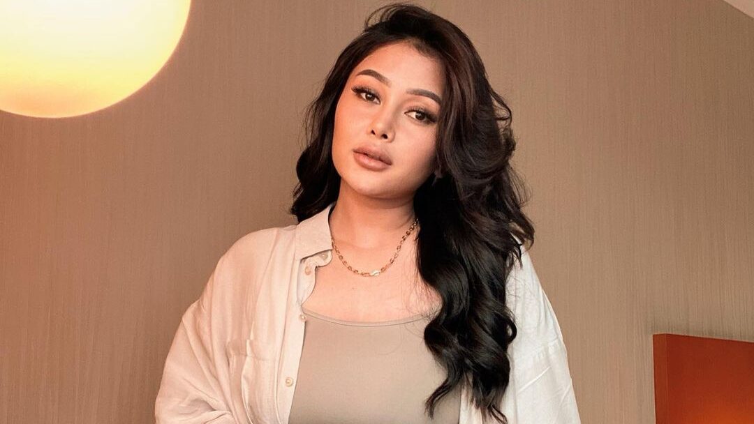 Mutia Ayu Buka Suara Soal Agamanya Usai Viral Video Ajak Anak Berdoa