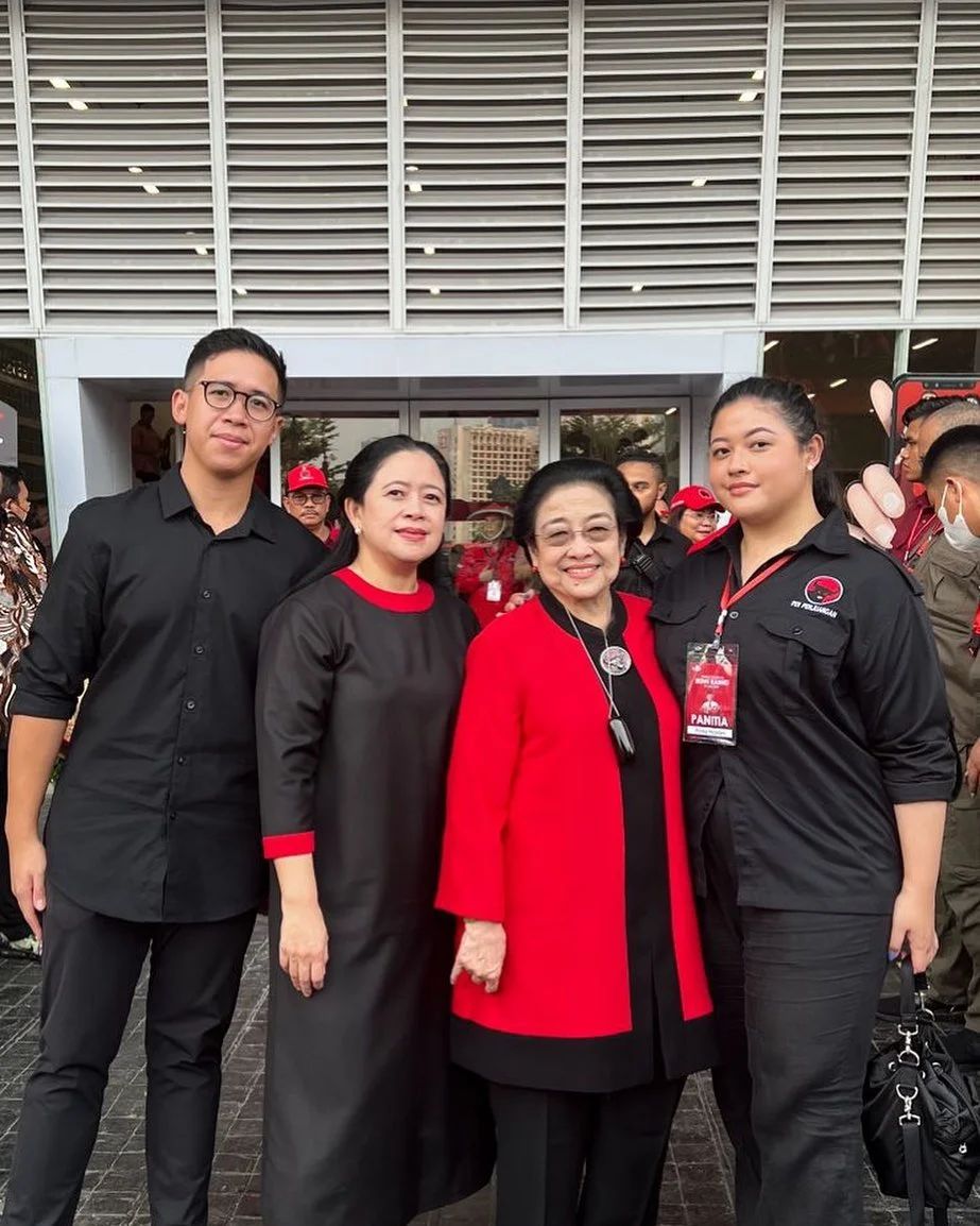 Megawati Diajak Dangdutan Bareng Nassar: Bagus Suaranya, Tapi Lebih Bagus Diam!