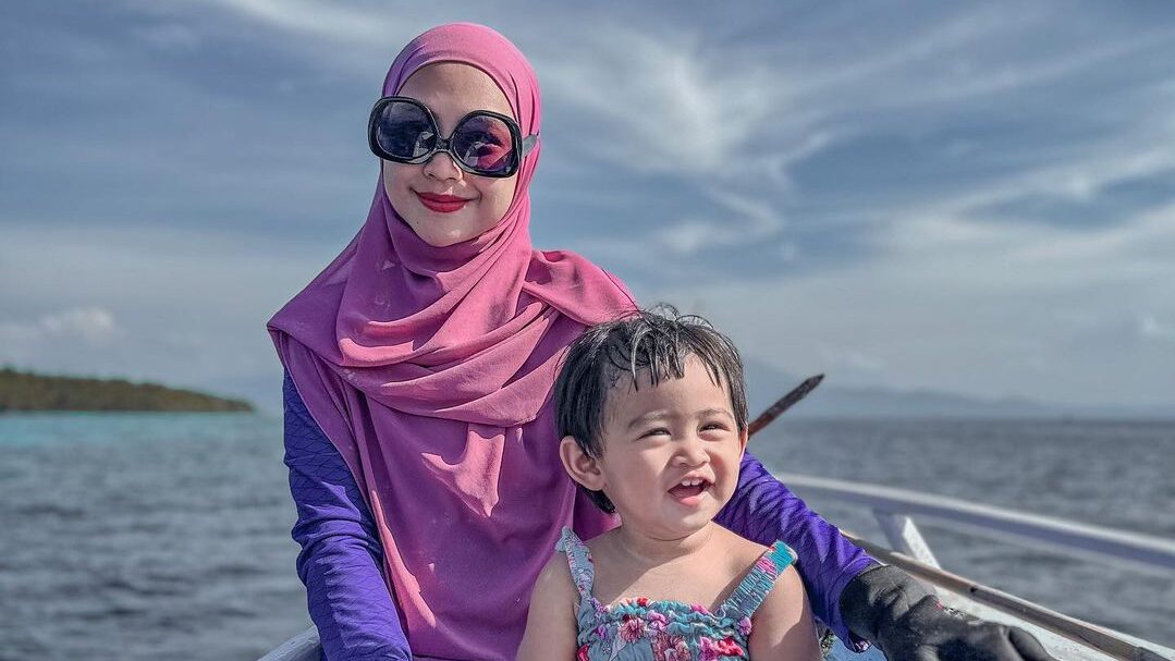 Sempat Picu Kontroversi, Ini Alasan Ria Ricis Berani Ajak Moana Main di Alam Bebas