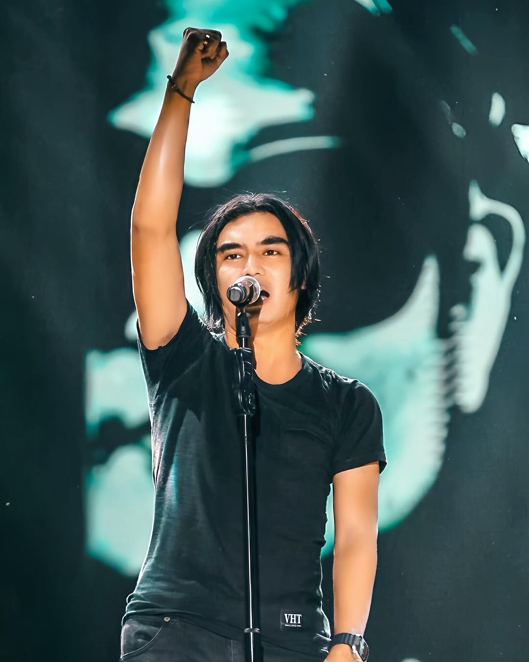 Menanti 5 Tahun, Charly Van Houten Sambut Kehadiran Anak Ketiga