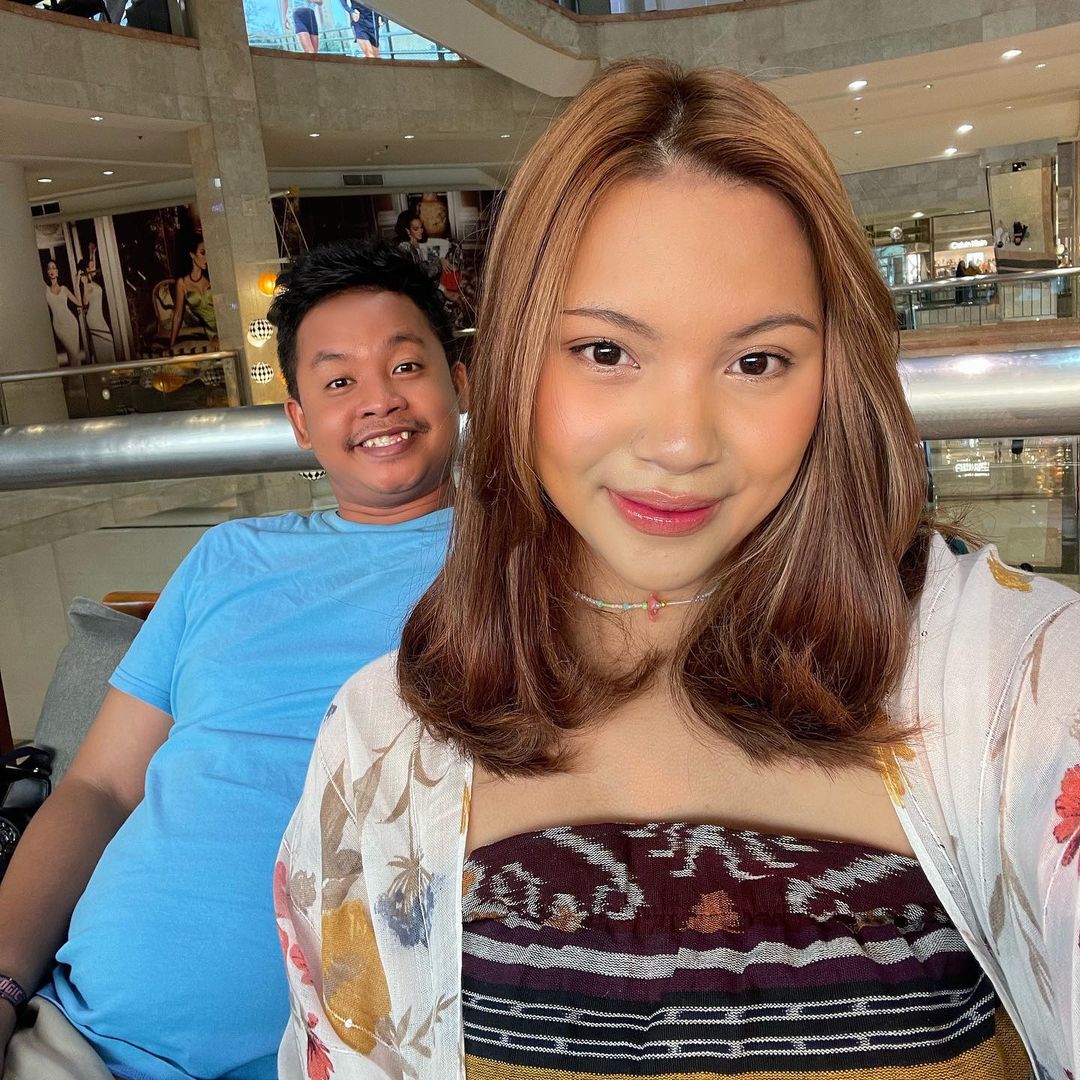 Gelang Konser Dustin Tiffani Apek, Bikin Pacar Murka