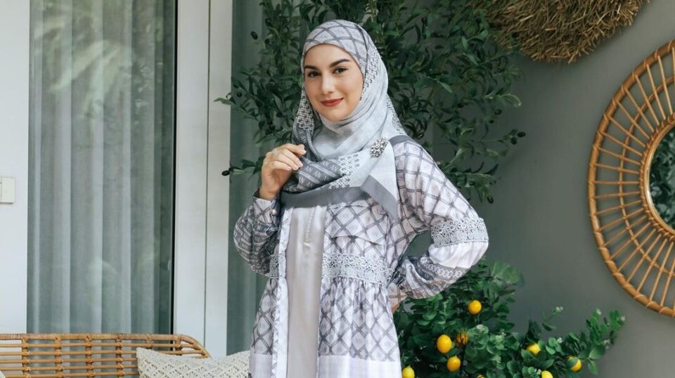 Irish Bella Masih Jaga Komunikasi dengan Ammar Zoni meski Trauma