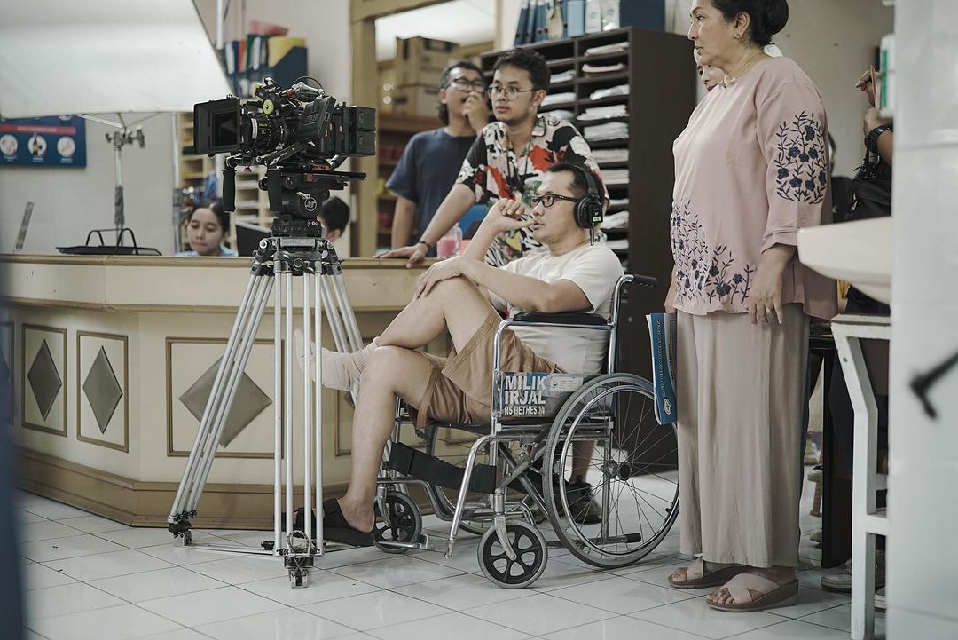 Kondisi Hanung Bramantyo Setelah Insiden Tertimpa Moge