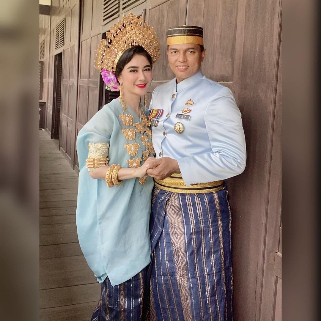 Suami Tak Romantis, Uut Permatasari Tetap Bersyukur