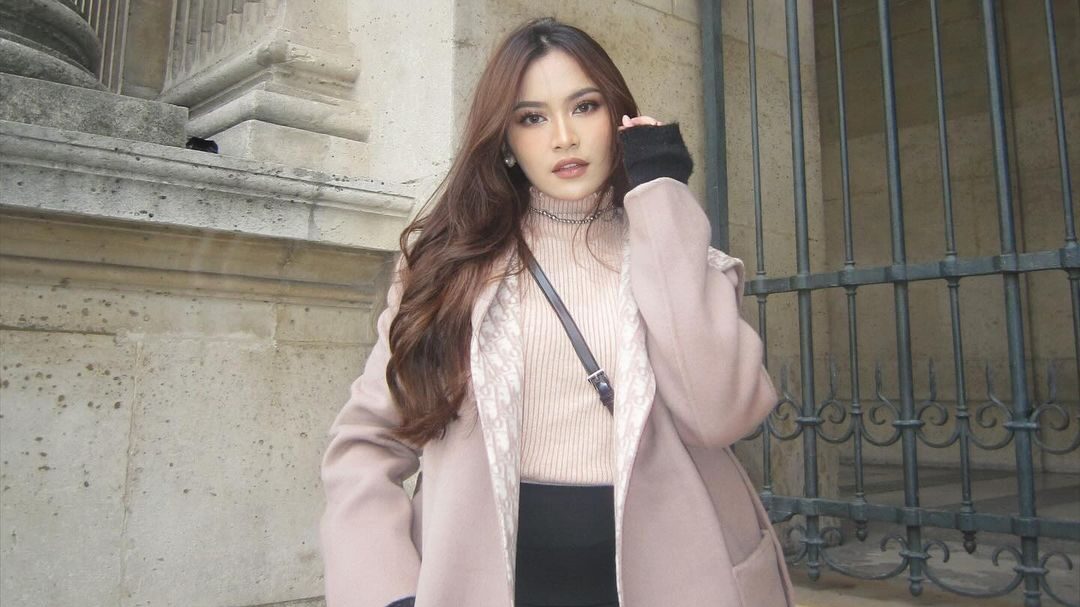 Mahalini Tenteng Tas Setengah Miliar Ketika Bulan Madu di Bali