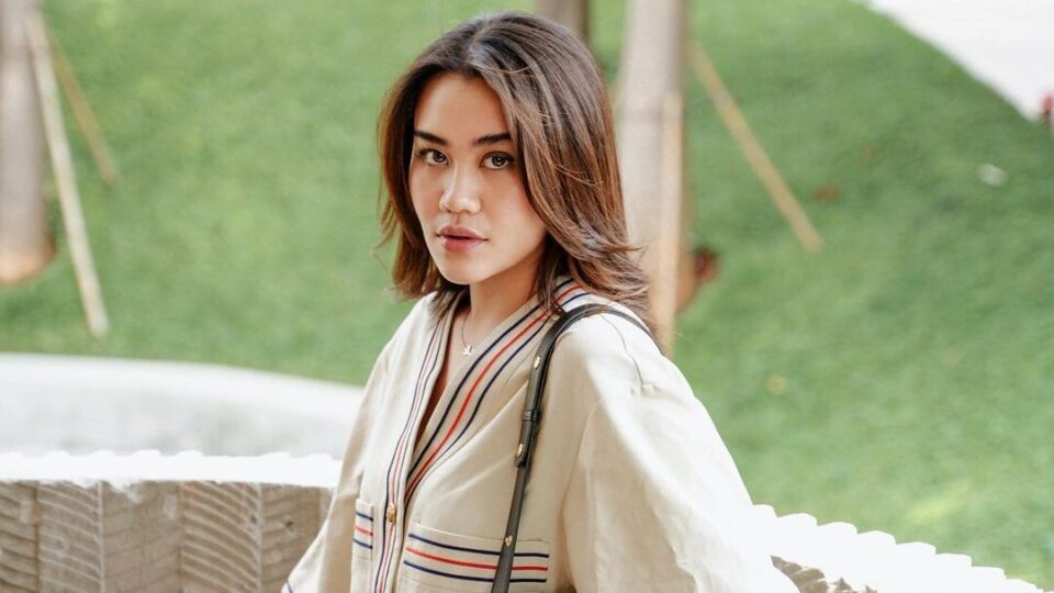 Aaliyah Massaid Pakai Jaket Puluhan Juta, Inspirasi Outfit Liburan Selalu  Dinanti