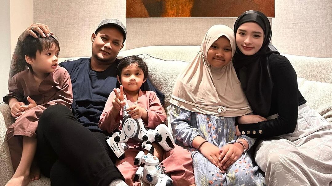 Inara Rusli Unggah Foto Bareng Virgoun: Salam Damai 2024