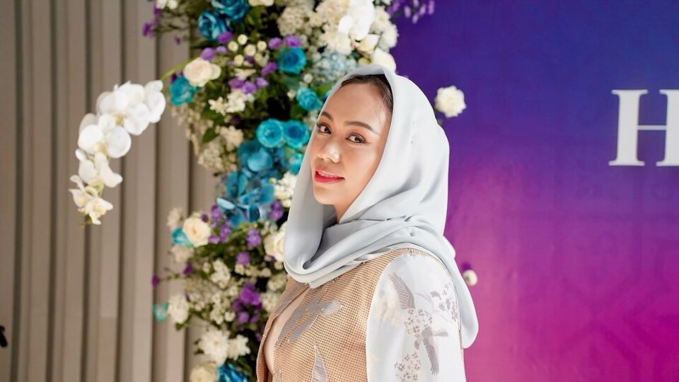 Wajah Asli Zita Anjani Dicibir Beda dari Foto, Respons Zulkifli Hasan Bikin Emosi