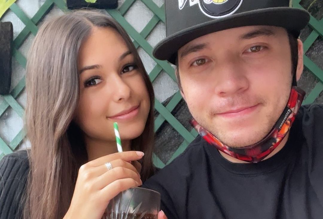 Istri Stefan William Curahkan Perasaan Setahun Jadi Ibu Meski Belum Nikah