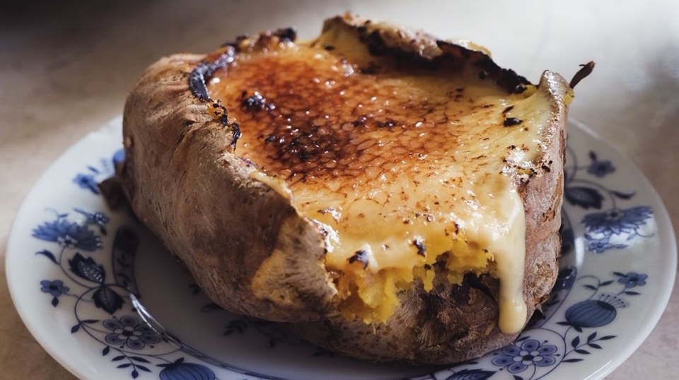 3 Rekomendasi Tempat Jajan di Fresh Market Bintaro, Ada yang Jual Sweet Potato Creme Brulee
