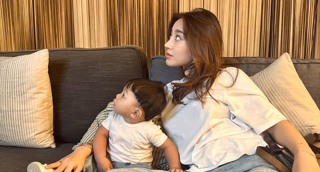 Tasya Revina Pamer Wajah Sang Anak di Momen Lebaran