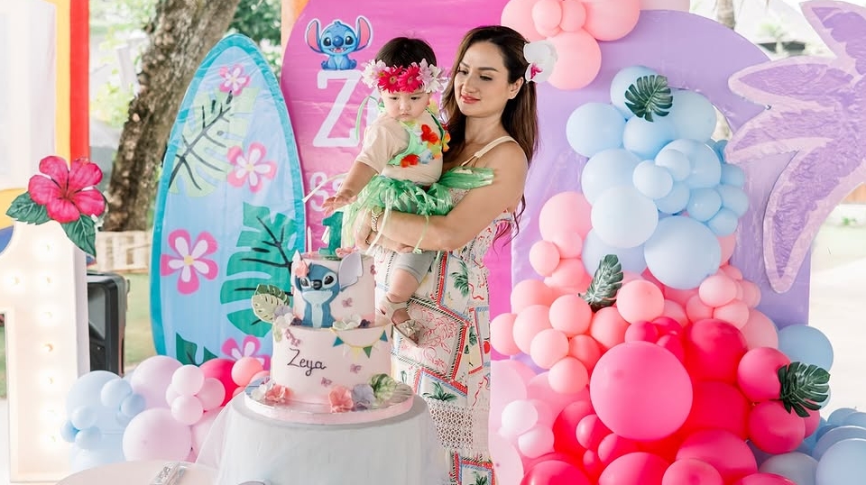 Diundang Tengku Dewi, Kenapa Andrew Andika Tak Hadiri Ultah Pertama Sang Putri?