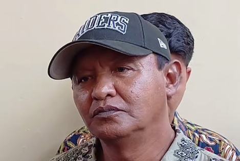 Tangis Vadel Badjideh Pecah di Pelukan Ayah usai Sidang