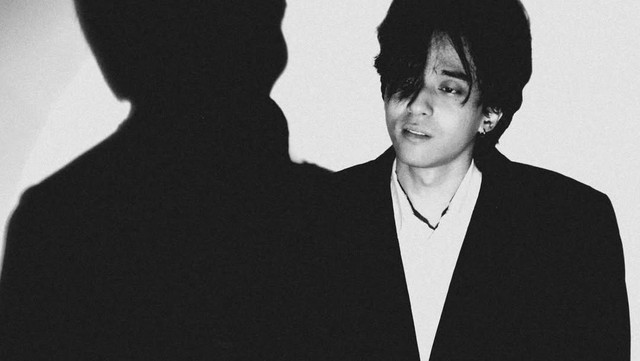 Skandal Vokalis Berujung Harum Manis Didepak dari Label Rekaman