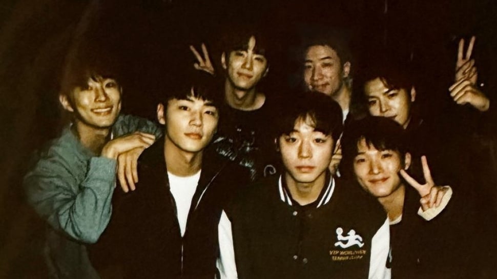 Park Jihoon Diduga Kepergok Dugem Bareng Cewek Cantik