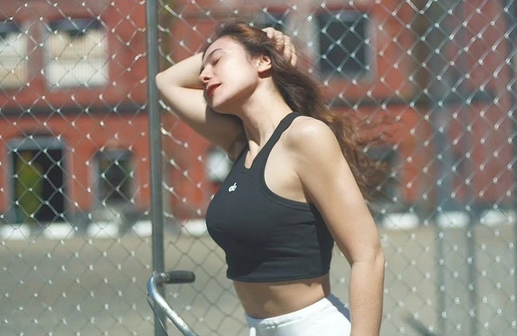 Belajar dari Kasus Wulan Guritno, Mom Mesti Tahu Risiko Berpacaran dengan Lelaki yang Lebih Muda