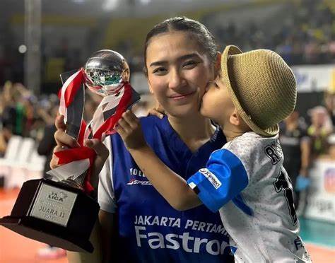 Yolla Yuliana memutuskan pensiun dari timnas voli putri