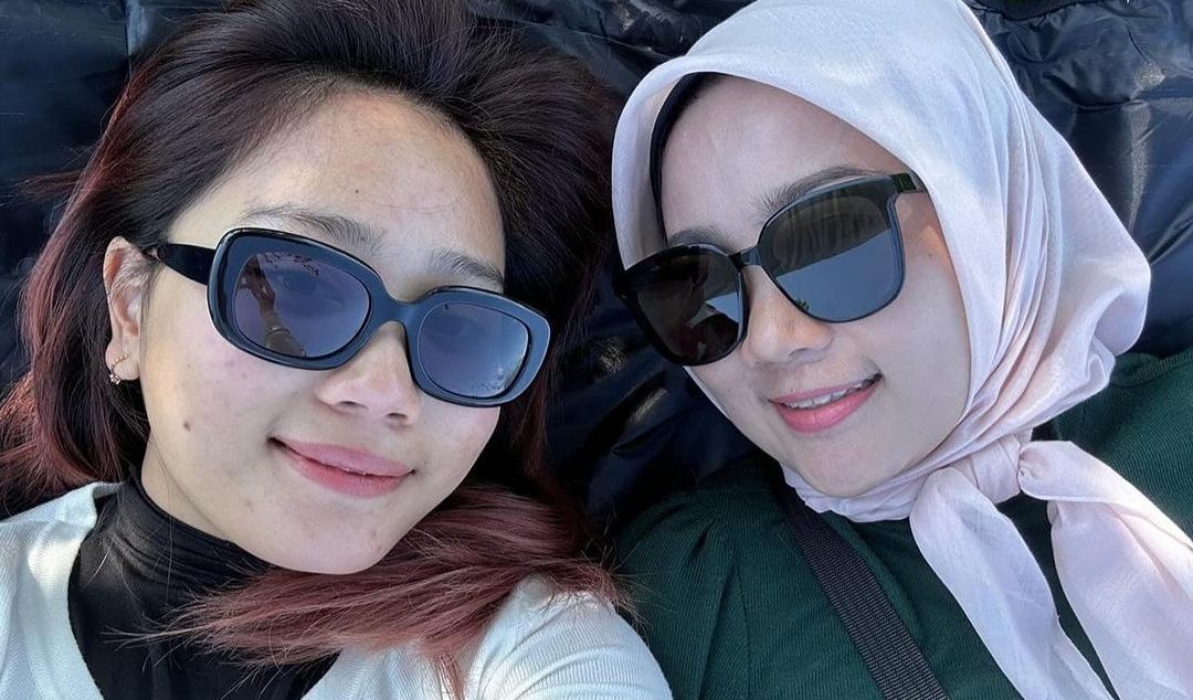 Atalia Praratya Buka Suara Soal Zara Lepas Hijab: Jujur saya menangis