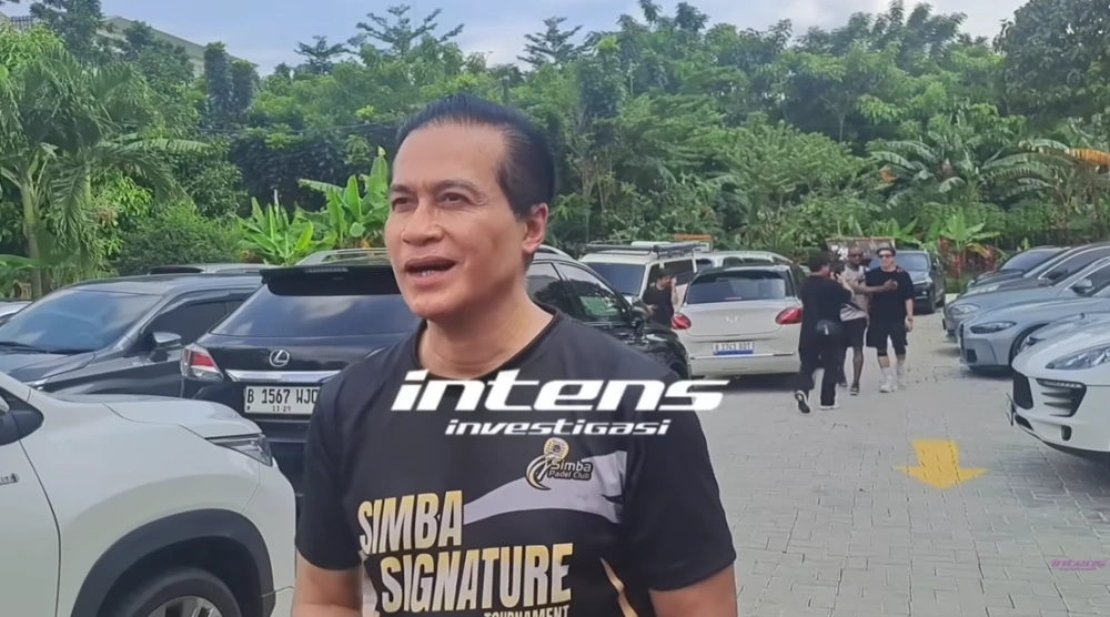 Adjie Pangestu Bantah Bukan Ayah Kandung Ressa Rizky Rossano [sumber: Youtube Intens Investigasi]
