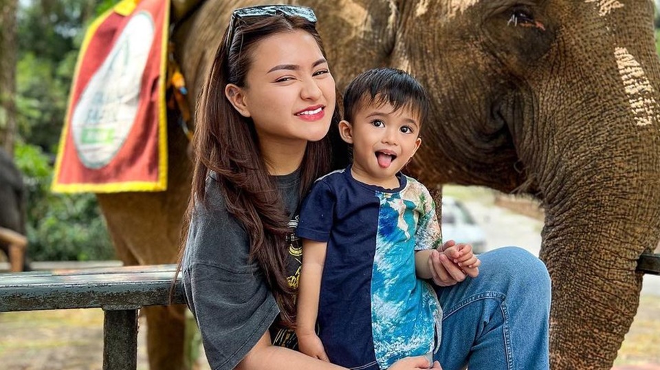 Nathalie Holscher Murka, Adzam Diledek Bukan Anak Kandung Sule: Soalnya Ganteng
