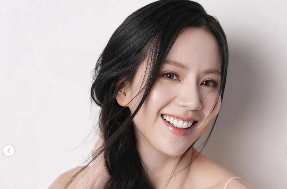 Agnes Jennifer ungkap sidang perdana percerainnya digelar 16 Maret 2026. [Instagram]