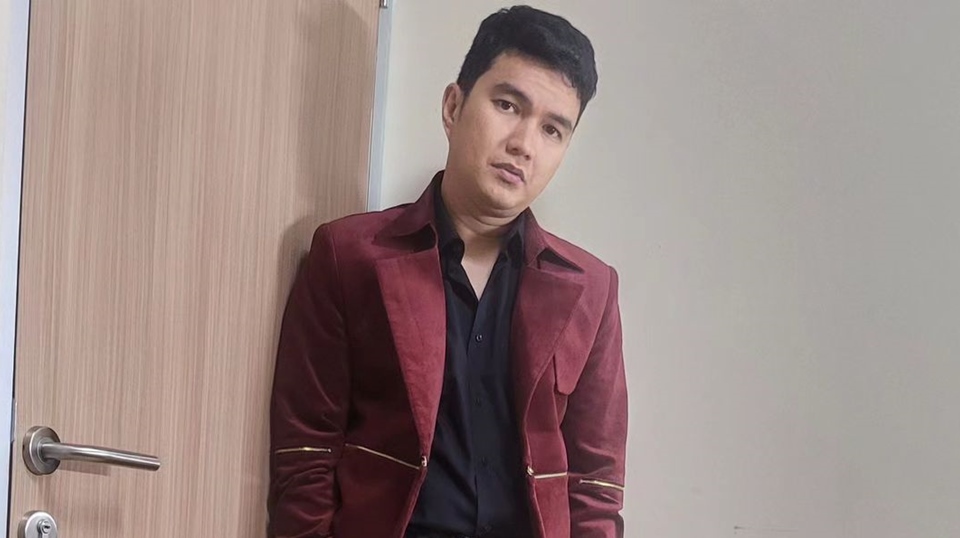 Aldi Taher Bawakan Dont Look Back in Anger Oasis Secara Koplo, Penonton Auto Goyang