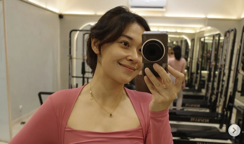 Alya Putri Istri Mohan Hazian. [Instagram]