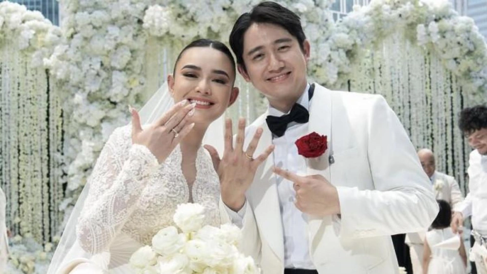 Baru Menikah, Kenny Austin Kerap Lepas Pasang Cincin Kawin Amanda Manopo