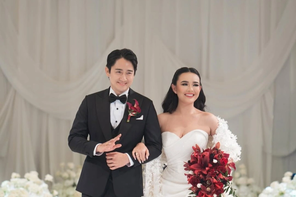 Amanda Manopo Dan Kenny Austin [Instagram]