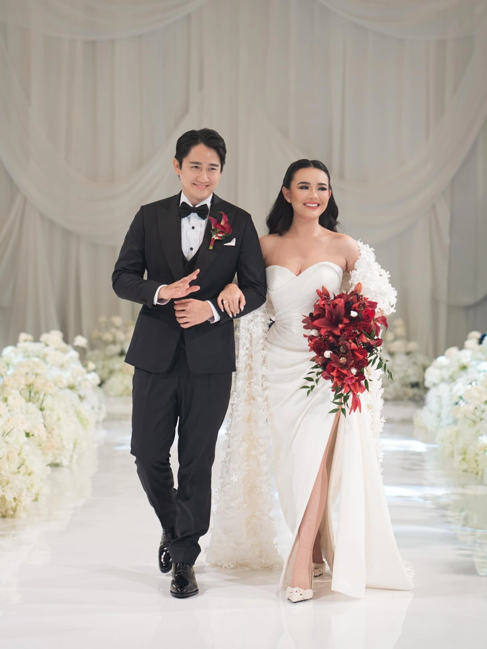 Amanda Manopo Dan Kenny Austin [sumber: Instagram Amandamanopo]