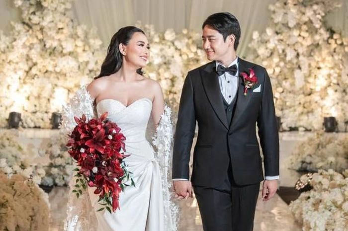 Amanda Manopo Dan Kenny Austin [sumber: Instagram Amandamanopo]