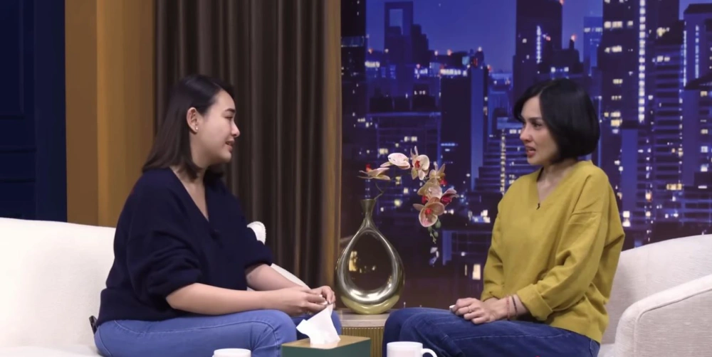 Amanda Manopo Dan Sara Wijayanto Cc Youtube Comic 8 Revolution