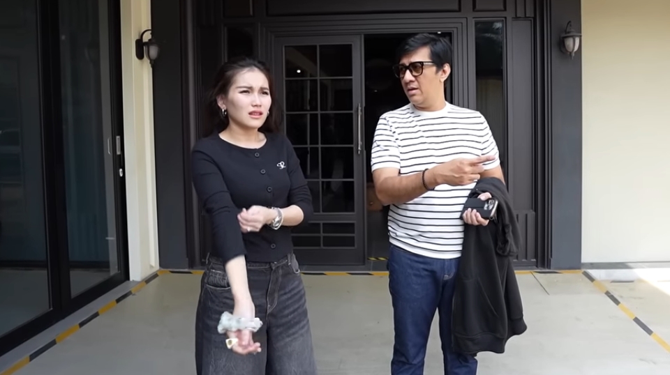 Ayu Ting Ting Dijodohkan dengan Andre Taulany: Saya anggapnya kayak bapak