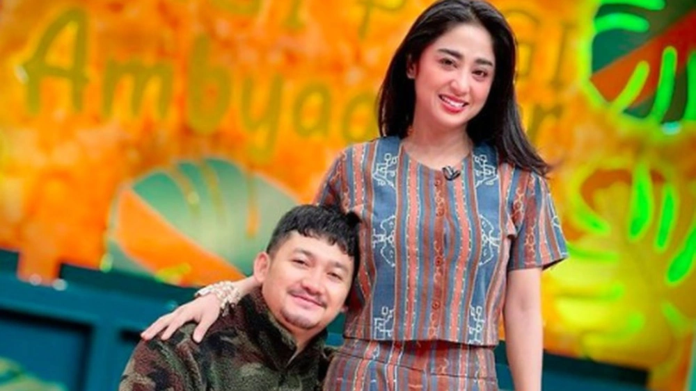 Angga Wijaya dan Dewi Perssik. [Instagram]