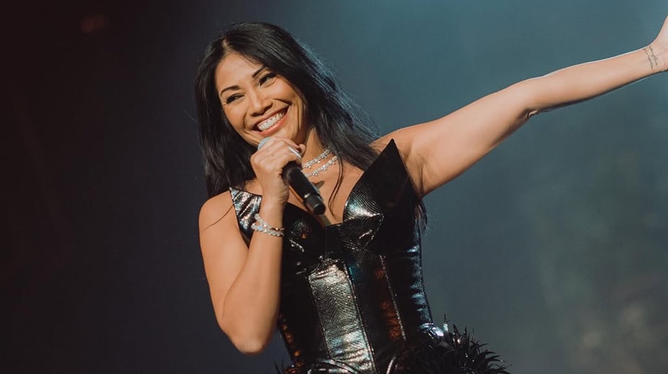 Profil Anggun C. Sasmi Yang Viral Gegara Dituduh Dukung Israel