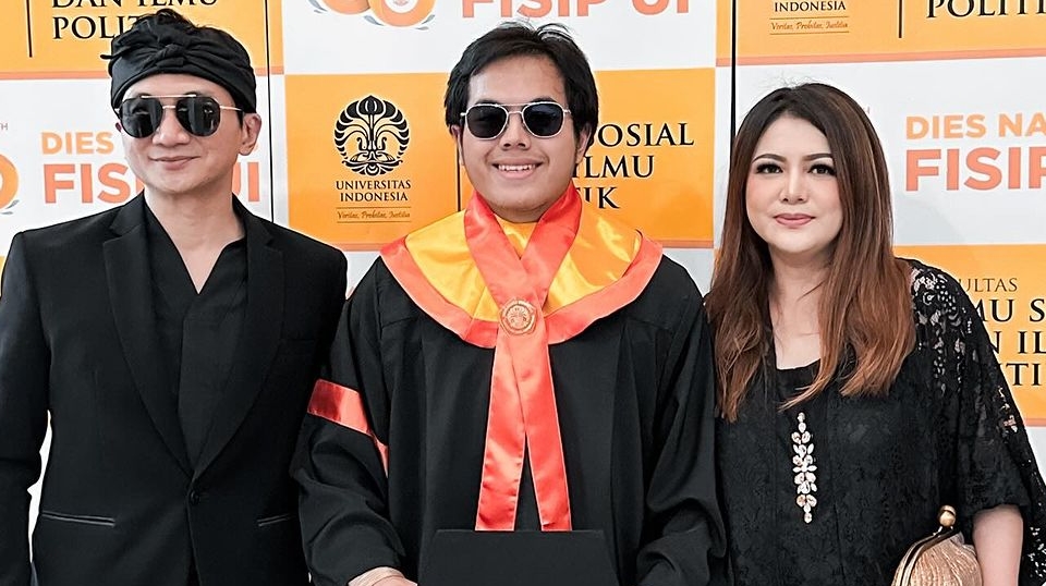 Inikah Alasan Wina Natalia Ceraikan Anji?