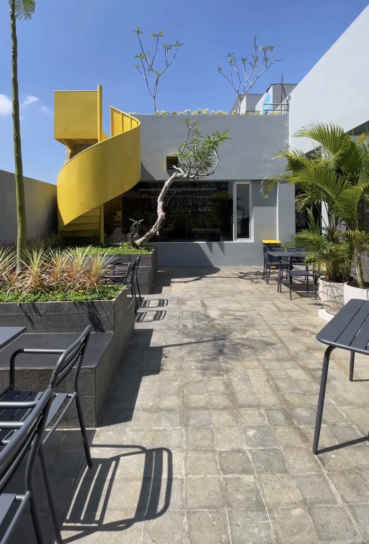 Area Outdoor Odds Coffee Company (Instagram)