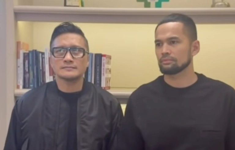 Arie K Untung dan Teuku Wisnu berikan testimoni soal Kerry Adrianto. [TikTok]