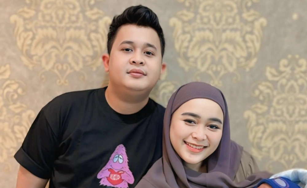 Assyifa Nuraini dan Suami. [Sumber: Instagram]