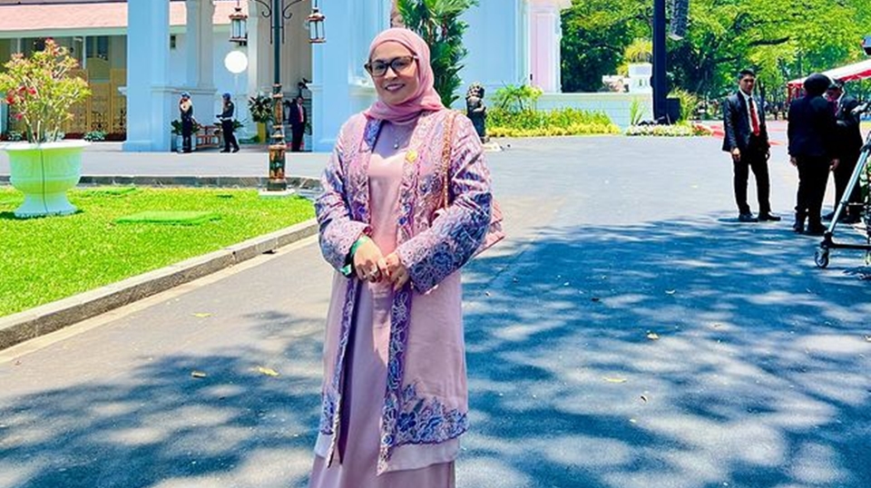 Menggebu-gebu, Aksi Astrid Kuya saat Rapat bareng DPRD DKI Jakarta Tuai Atensi