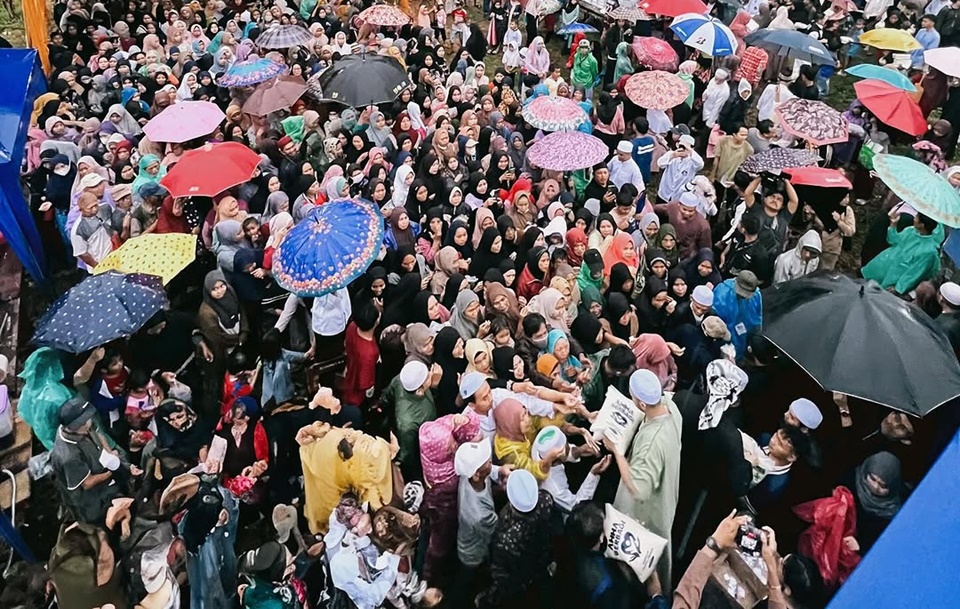 Atta Halilintar Berbagi 11 Ton Beras [Instagram]