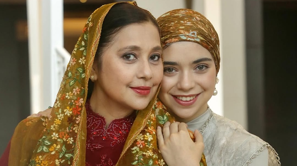 Nasihat Bijak Ayu Azhari untuk Putrinya yang Jadi None Jakarta Selatan