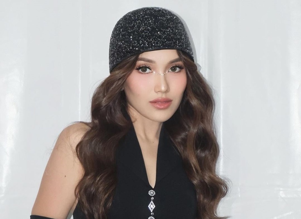 Video Ayu Ting Ting Manggung Viral, Netizen Puji Cocok Diundang ke Coachella