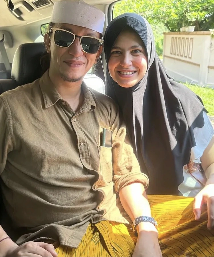 Bahar Bin Smith Saat Bulan Madu Dengan Helwa Bachmid (Instagram)