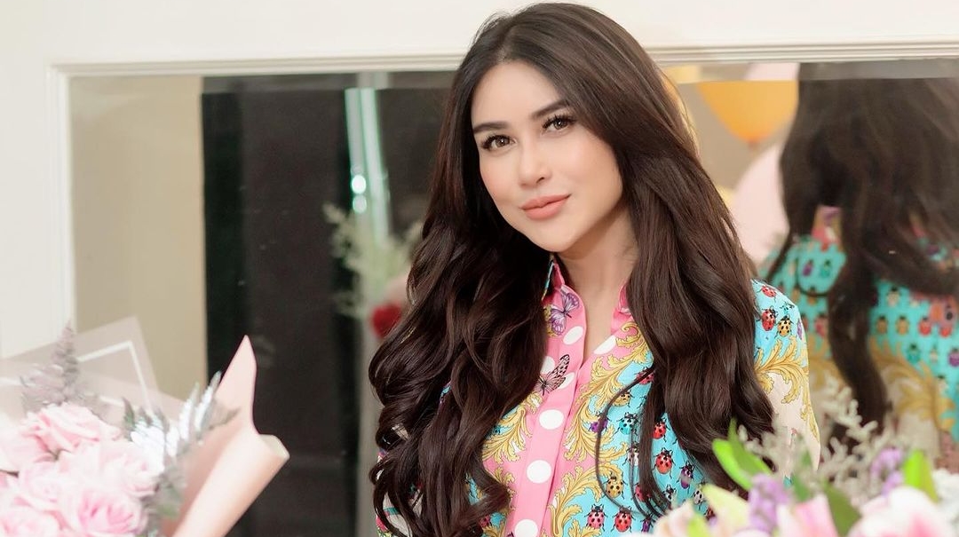 Bebizie Borong Es Teh Pak Sunhaji yang Diejek Gus Miftah Hingga Puluhan Juta