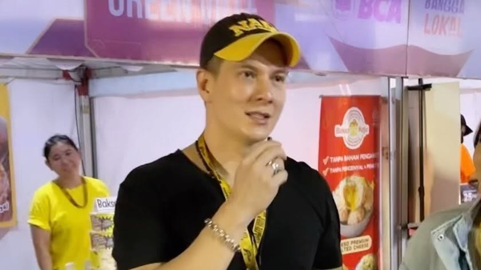 Bertrand Antolin Bongkar Kelakuan 'Ajaib' Pejabat, Kisah Nyata!