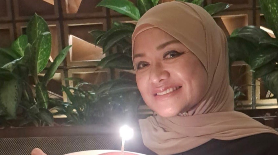 Bangkit dari Stroke, Betharia Sonata Kembali Bernyanyi