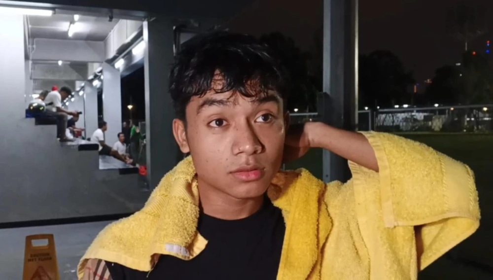 Betrand Peto jelaskan bahwa hubungannya dengan Sarwendah baik-baik saja. [Indopop/Raka]